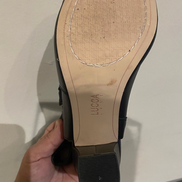 Trendy leather sling back mule with strap. - Picture 5 of 5